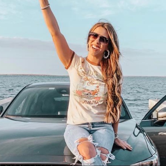 Cuba Old Cars and Cigars Graphic Tee - Picture 11 of 16